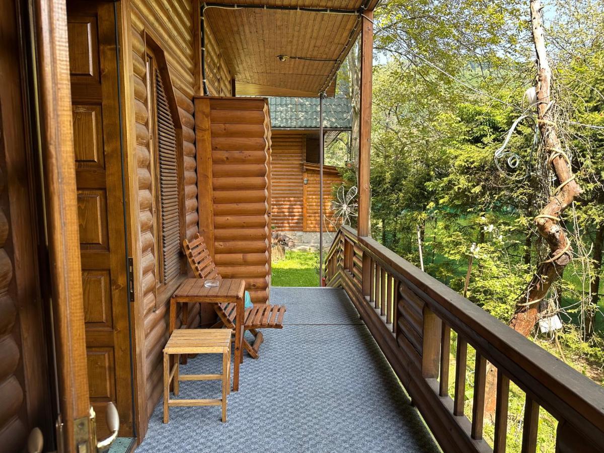 U Yaroslava Hotel Yaremche Exterior foto