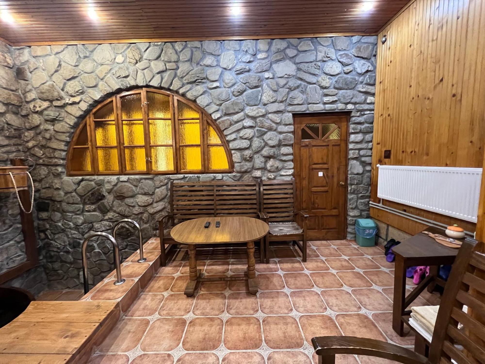 U Yaroslava Hotel Yaremche Exterior foto